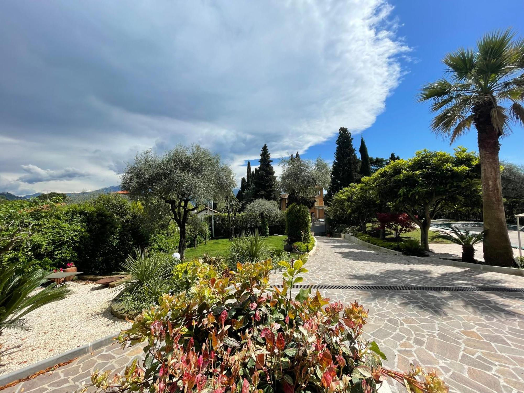 Villa Lou Toscolano Maderno Dış mekan fotoğraf